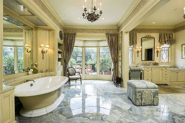 Luxury Bathroom Ideas 10